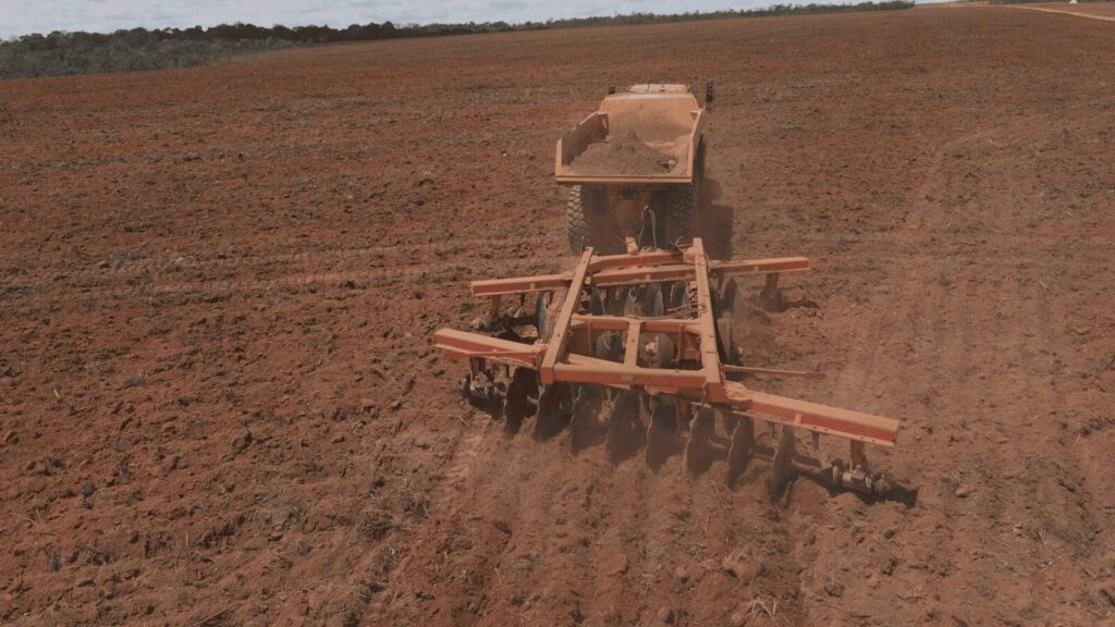 articulado agro 04 1 1 compressed Tracbel apresenta caminhão articulado voltado para aplicações no agronegócio