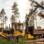 Maquina florestal da Tigercat Tracbel participa da ExpoSul mostrando suas avançadas máquinas para colheita florestal