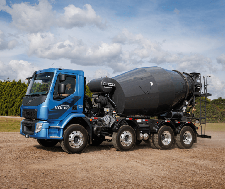Volvo VM Light Mixer