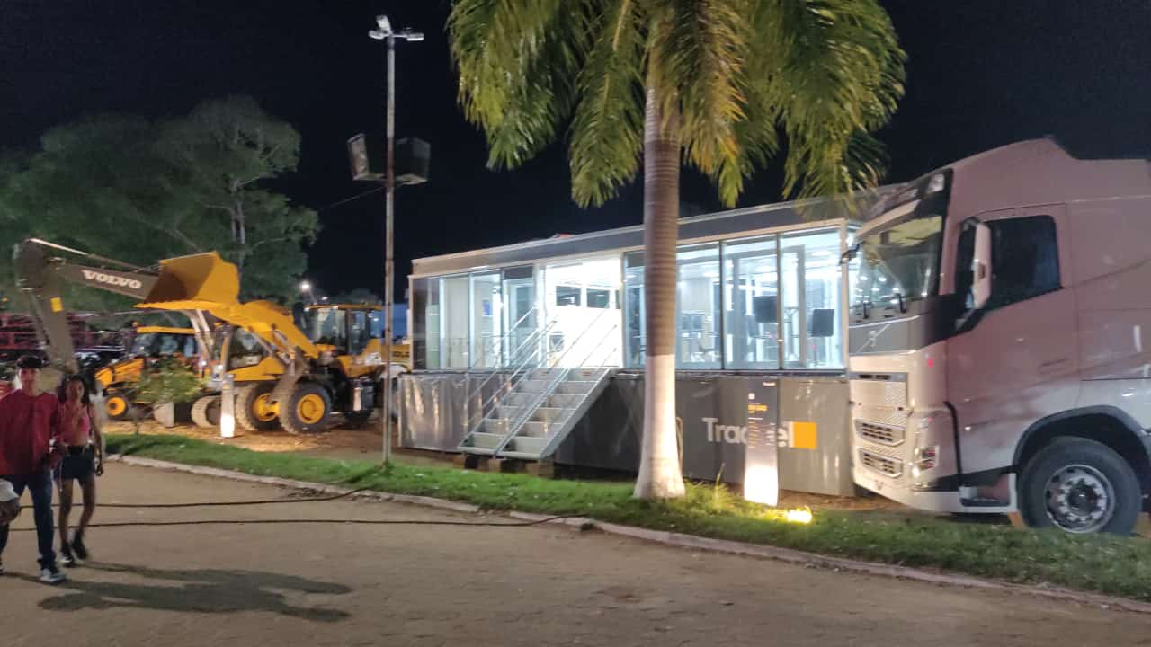 Carreta Tracbel 00 Carreta da Tracbel já está na Expoagra em roteiro nacional de eventos de caminhões e máquinas