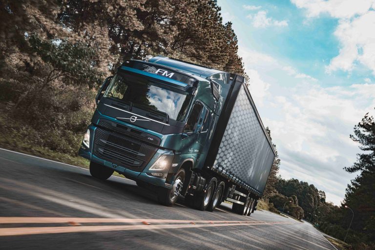 Diferenciais do caminhão Volvo FM