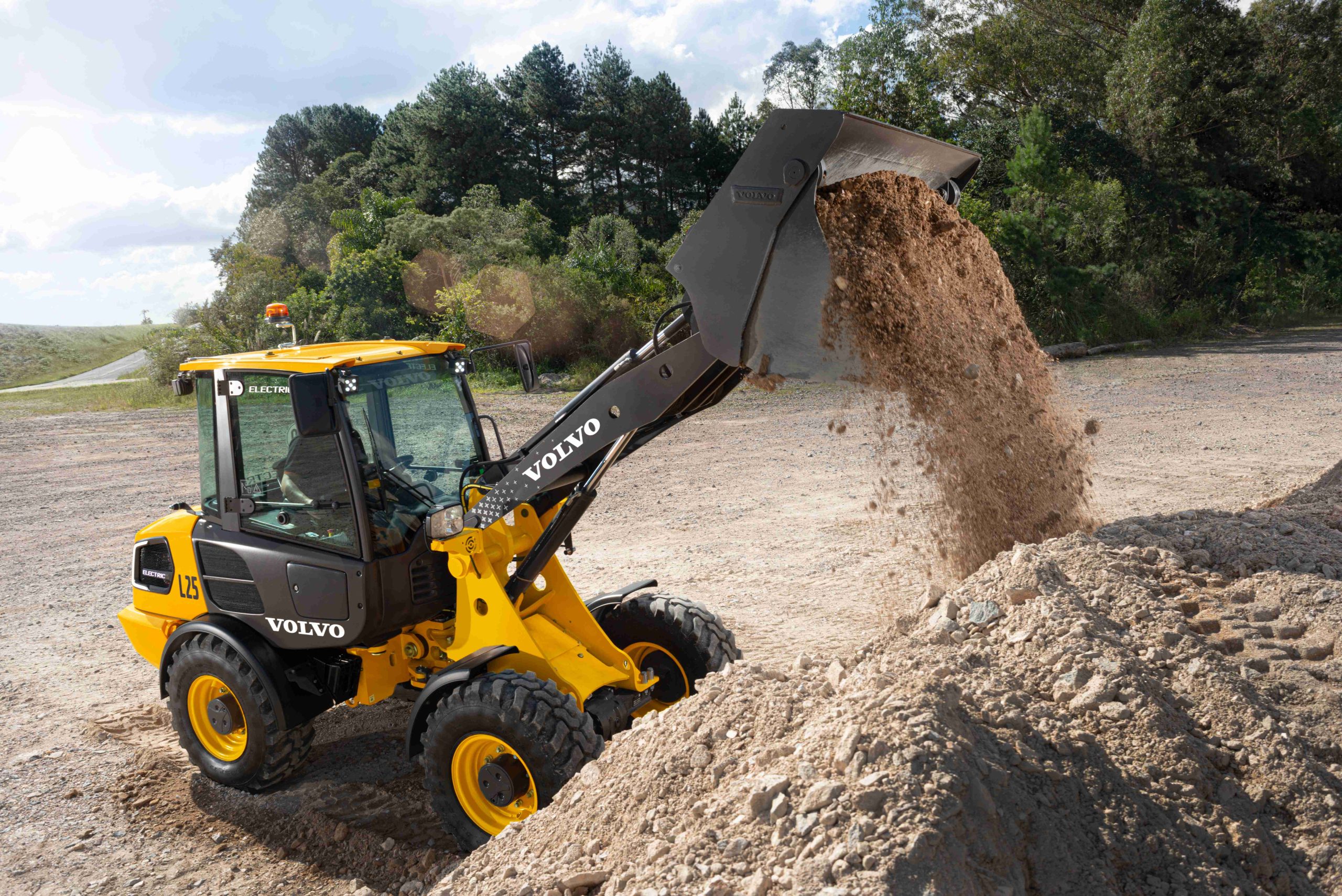 Volvo L25 Electric, a nova carregadeira compacta eletrica