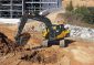Escavadeira-Volvo-EC140DL-na-construção